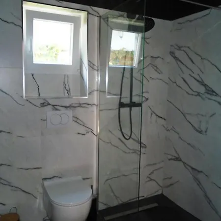 Ferienhaus House Nikolas 1 With Pool, Close To The